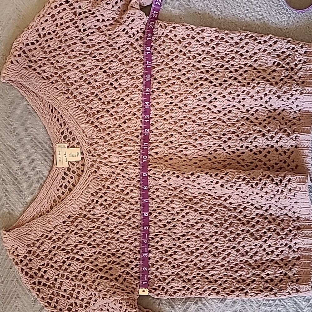 Nicole Miller Artelier pink crochet sweater - Picture 4 of 6